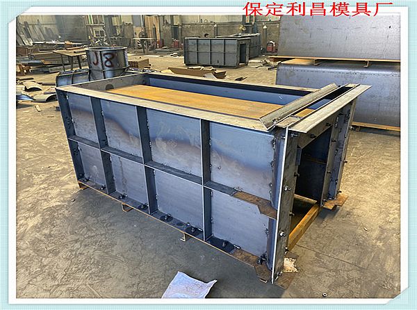 矩形槽模具,矩形水槽模具介紹