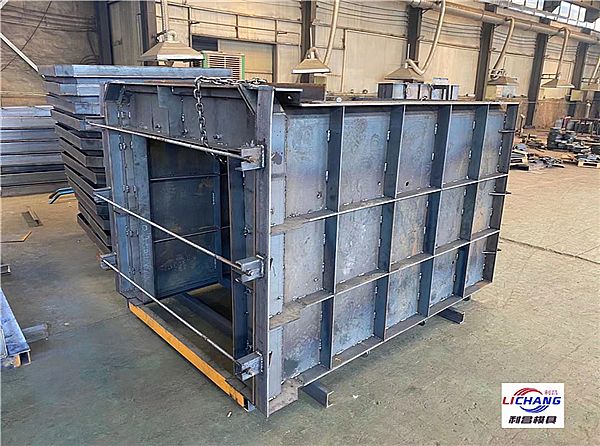 矩形水溝模具_(dá)簡介