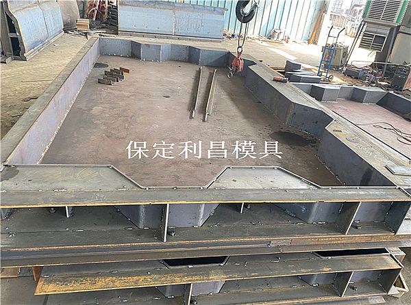 裝配式道路板模具 你想了解的知識(shí)點(diǎn)！